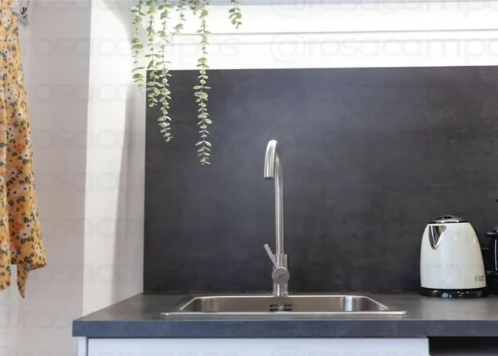 شقة Rb - Urban Loft Retreat, Comfort & Good Location *