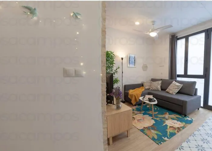 Rb - Urban Loft Retreat, Comfort & Good Location شقة